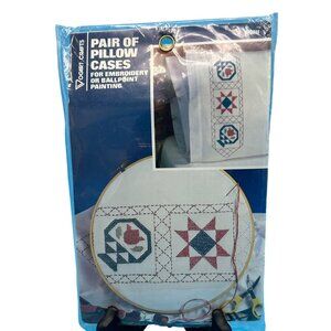 Vogart Crafts Pillowcases For Embroidery-western granny corps Vtg